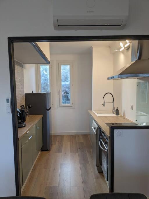 Appartment - Vue Imprenable Sur La Cite Medievale - Parking Gratuit - Climatise 卡尔卡松 外观 照片